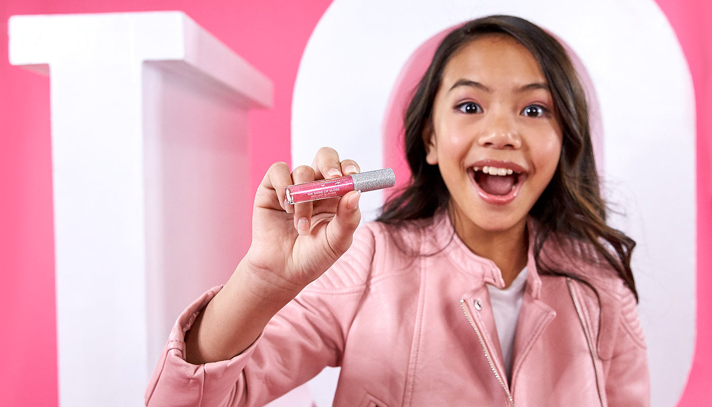 Sparkle Squad Spotlight: Fashion Vlogger Jessalyn Grace