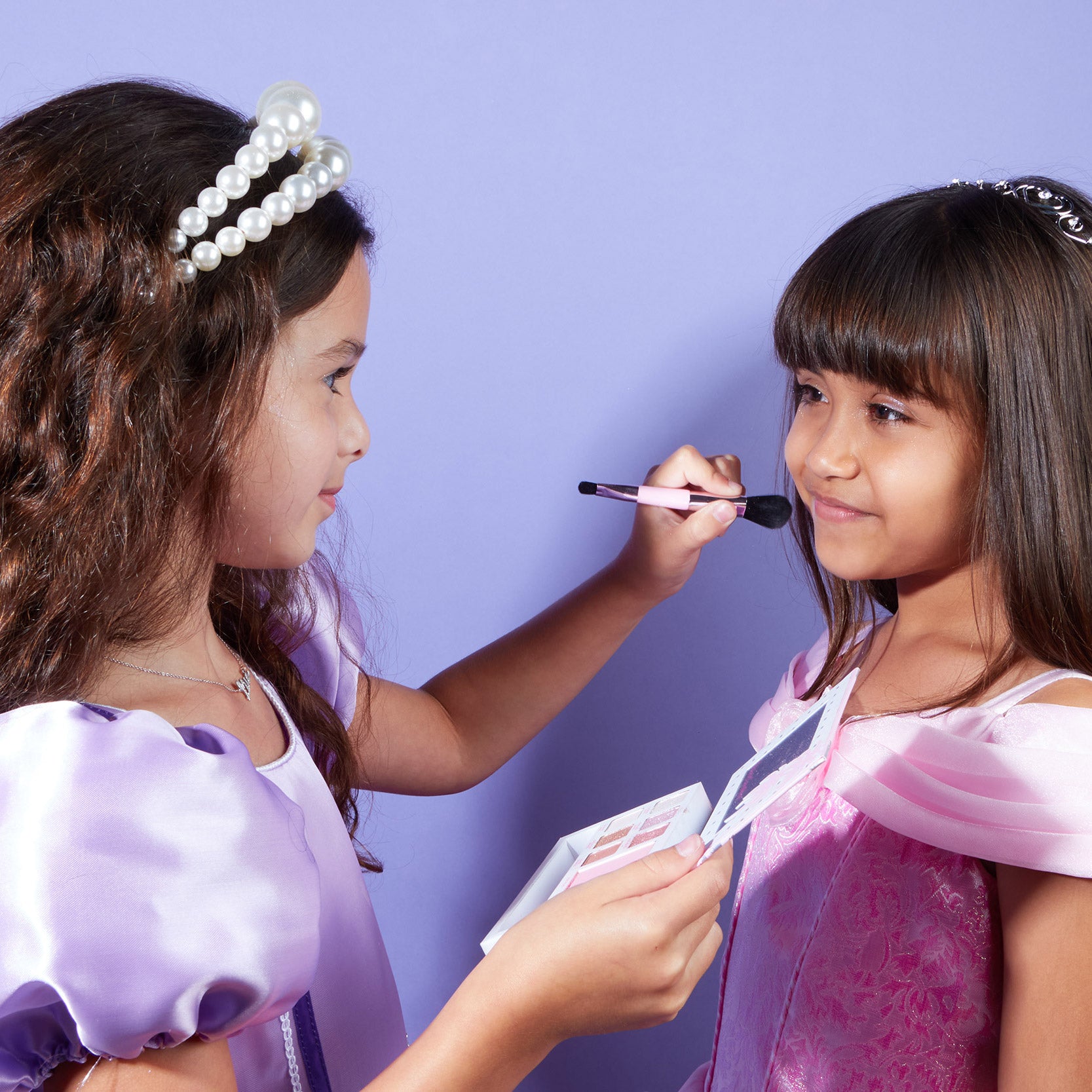 Get the Look: Glowy, Pretty Princess Makeup